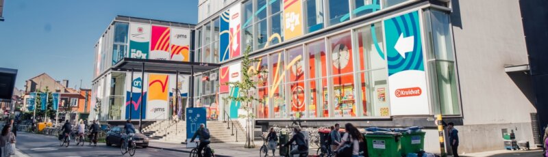 Completion of the sale of "The Box" retail complex to RVM City Retail NV